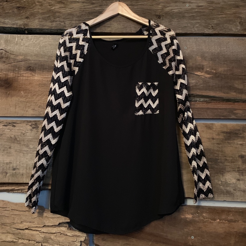 Long sleeve pocket blouse